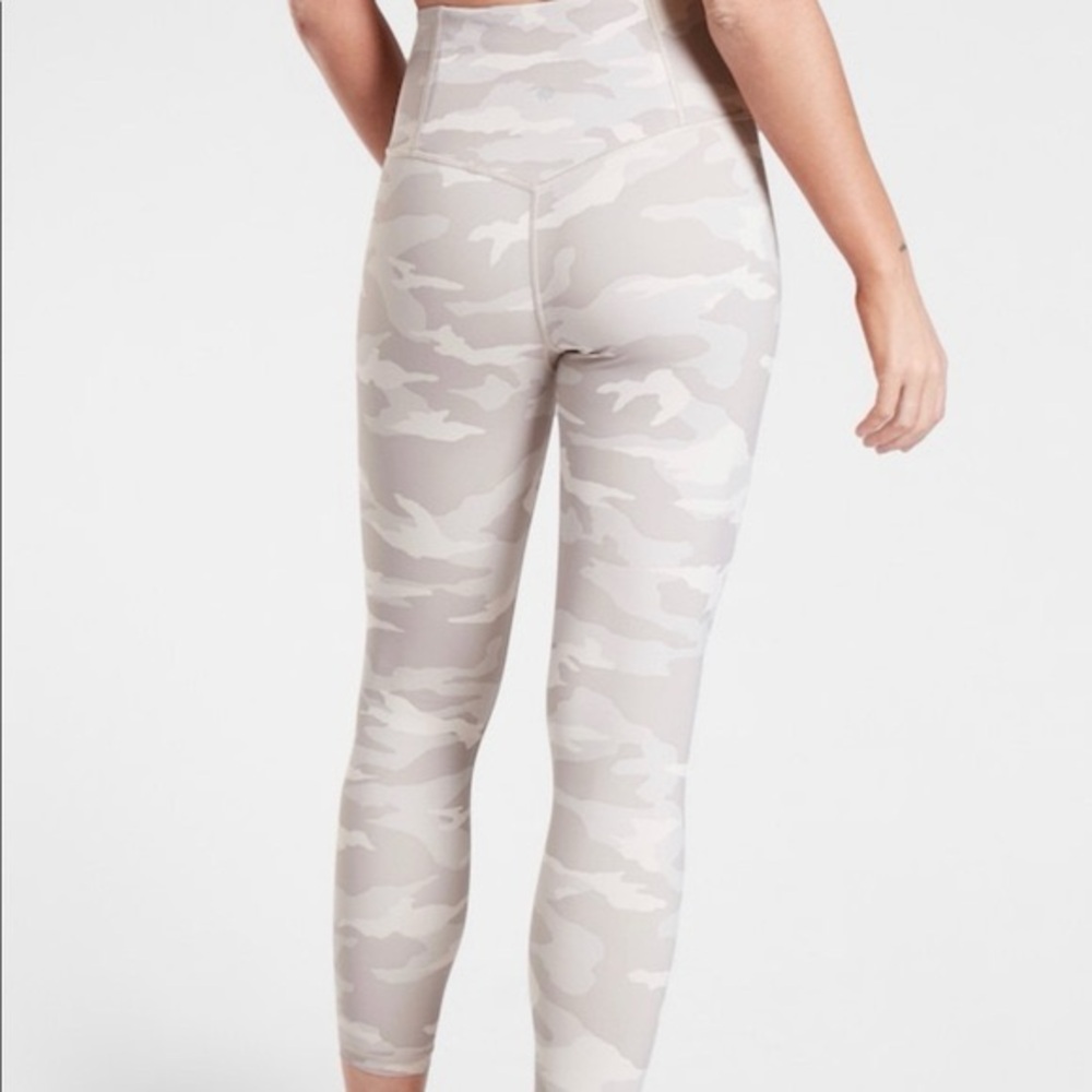 Athleta Elation 7/8 Tight - Taupe Camo - Picture 2 of 7